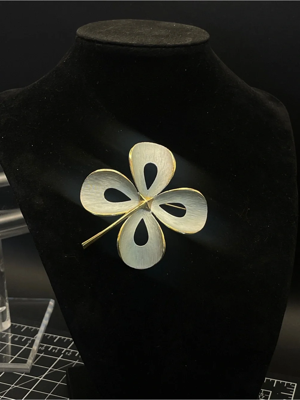 Vintage Park Lane Four Leaf Clover Brooch Two Tone Gold Silver Large Pin